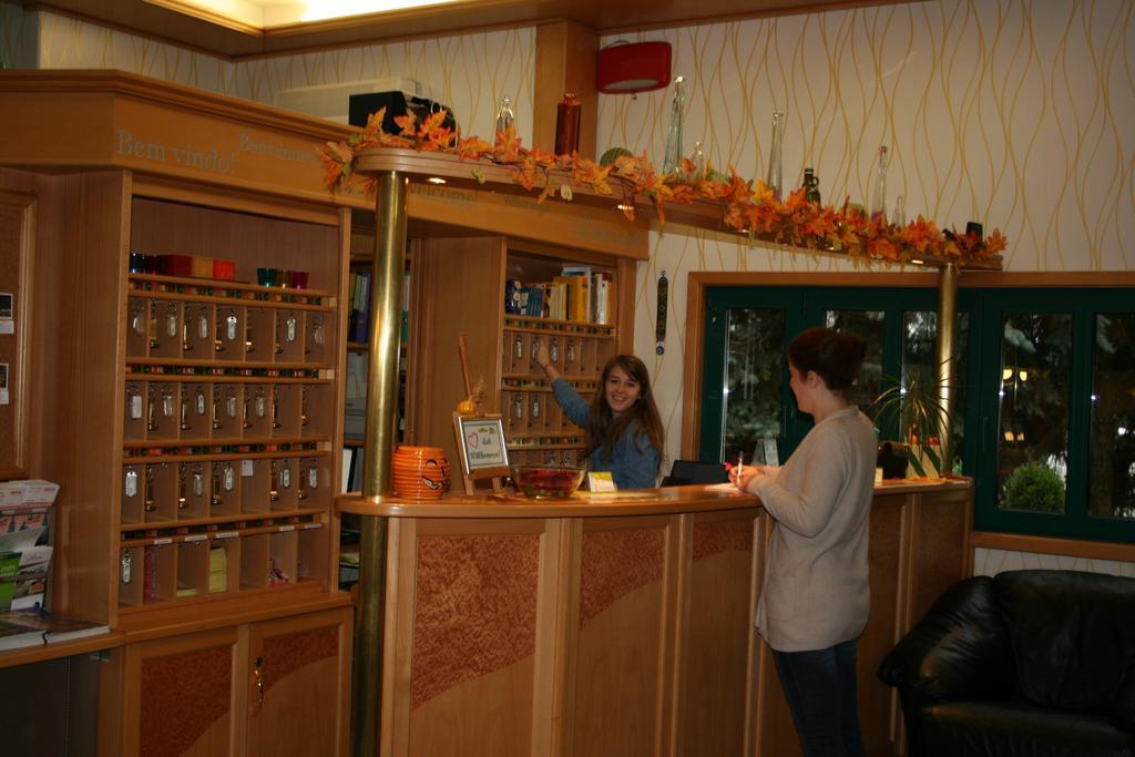 Hotel Asperner Loewe Виена Екстериор снимка