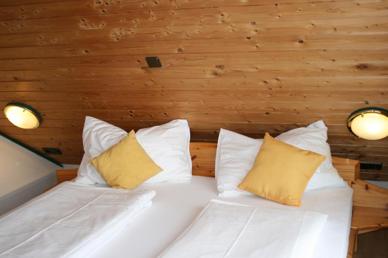 Hotel Asperner Loewe Виена Екстериор снимка